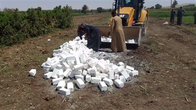 إزالات فورية بالسباعية بإدفو لتعديات على أملاك الدولة