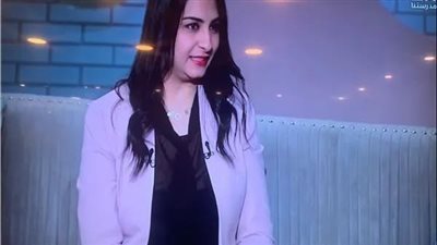 إيلاريا عاطف تقدم تقييما عن امتحانات رابعة ابتدائي قبل الانتهاء منها 