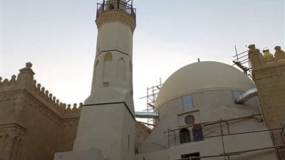 نقيب المهندسين: تكليف الشعبة المعمارية بمراجعة أعمال ترميم مسجد الحسين