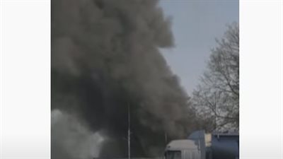 شاهد... قصف روسي يشعل النيران في مخبز أوكراني