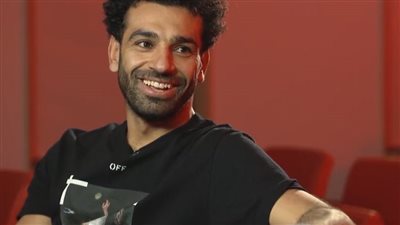 محمد صلاح يكشف موقفه من البقاء مع ليفربول