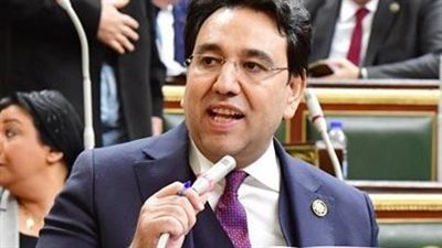 اقتراح برغبة لحظر استخدام الأكياس البلاستيك واستبدالها بمواد صديقة للبيئة