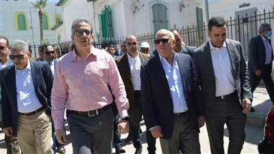 وزير السياحة ومحافظ بورسعيد يتفقدان تطوير قبة هيئة قناة السويس الأثرية
