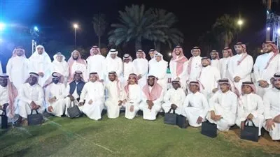 بحضور وزير التعليم.. وزير الموارد البشرية يشارك أبناء “إ خاء ” الإفطار الرمضاني