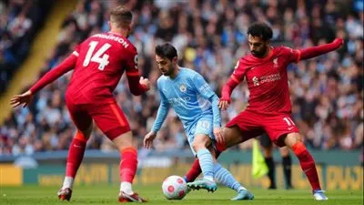 عاجل.. عملاق الدوري الإيطالي يخطف قناص ليفربول 