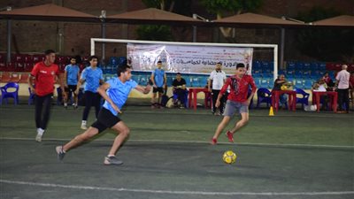 انطلاق الدورة الرمضانية لخماسيات كرة القدم بجامعة سوهاج
