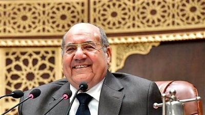 بدء الجلسة العام لمجلس الشيوخ 