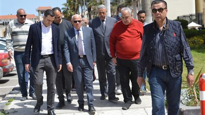 محافظ بورسعيد يتابع مستجدات أعمال تطوير مبنى الديوان العام الغربي