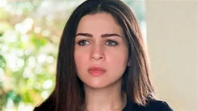 مي عز الدين مجهدة من العايقة فى «جزيرة غمام»
