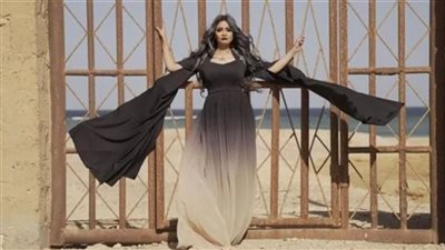 سهر الصايغ تنشر صورة من كواليس 