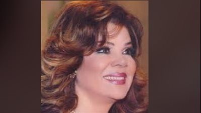 صفاء أبو السعود: انتظروني في مفاجأة قريبا