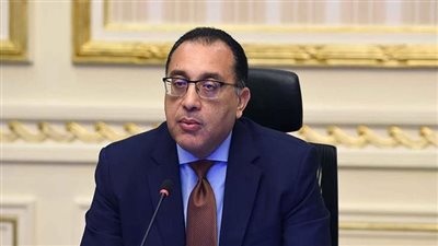 رئيس الوزراء يسقط الجنسية عن 6 مواطنين