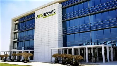 ابو ظبي الأول  يكشف أسباب سحب عرض شراء 