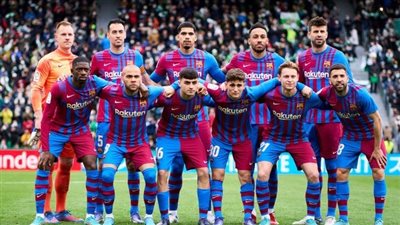 نجم الجزائر.. برشلونة يستهدف صفقة مفاجئة