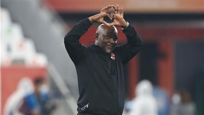 حقيقة طلب موسيماني التعاقد مع مدافع جديد للأهلي