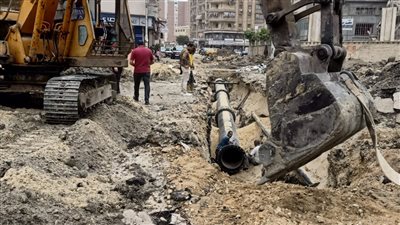 لجنة لمتابعة مشروعات تقوية ورفع كفاءة المحاور المرورية في المنصورة.. صور 