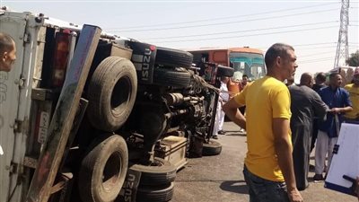 إصابة 3 أشخاص في حادث تصادم على الطريق الزراعي بالقليوبية