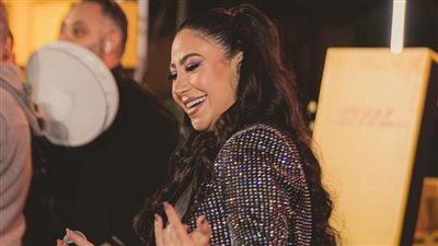 بسبب ابنه مدحت العدل..بوسي تقطع شهر العسل