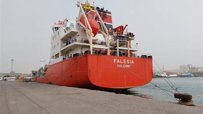 24 سفينة إجمالي الحركة الملاحية بموانئ بورسعيد