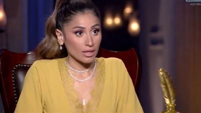 دينا الشربيني: أدمنت المسرح بعد مشاركتي في 