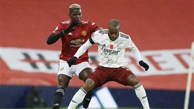 موعد مباراة آرسنال ومانشستر يونايتد في قمة الدوري الإنجليزي