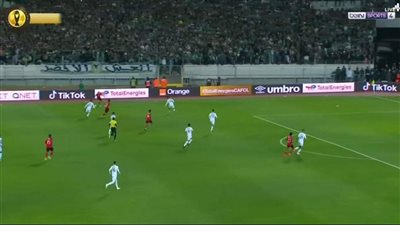 التعادل الإيجابي بهدف لمثله يحكم الشوط الأول المثير من موقعة الرجاء المغربي والأهلي