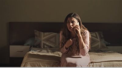 الشرطة تفتش منزل دينا الشربيني 