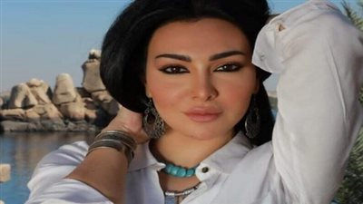 بعد تدهور حالته الصحية.. ميرهان حسين تناشد متابعيها بالدعاء لخالها