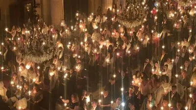 الآلاف من الأقباط يصلون قداس عيد القيامة في مرقسية الإسكندرية