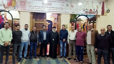  مسئولو جهازى النوبارية وبني سويف يقدمون التهنئة الأقباط بمناسبة عيد القيامة 