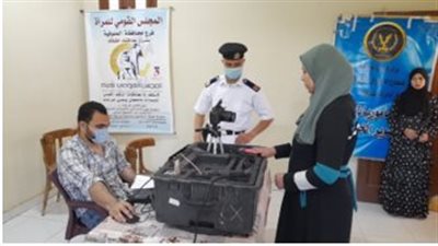  قطاع الأحوال المدنية يواصل تقديم قوافل لتجديد بطاقات الرقم القومي لكبار السن بمنازلهم 