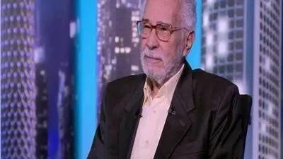 نجل عبدالرحمن أبو زهرة يكشف آخر تفاصيل حالة والده الصحية