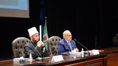 الخشت: أستمتع بالاستماع إلى الدكتور أسامة الأزهري وأجد في كلامه عمق