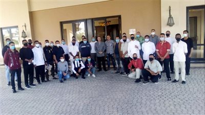 السياحة والآثار: الانتهاء من تدريب 13000 عامل بالقطاع والاستعداد لبدء المرحلة الثانية