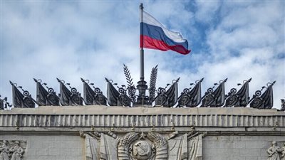 الدفاع الروسية: تعلن تدمير ١٨ مسيرة ومنشأه عسكرية