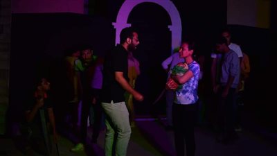 العرض المسرحي 