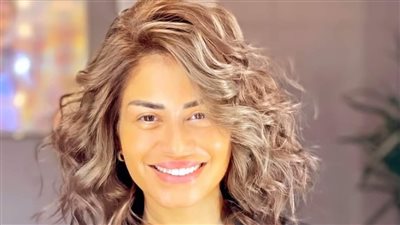 دون مكياج منة فضالي تتألق في أحدث ظهور لها