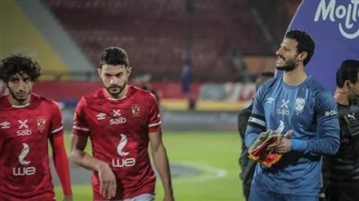 بعد مستواه المتذبذب.. موسيماني يتخذ قرارا بشأن نجم الأهلي