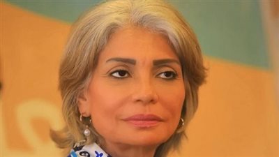 ضمن أبطال العمل.. سوسن بدر تنشر بوستر نادر لمسرحية 