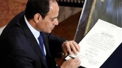 العفو عن حسام مؤنس.. 9 قرارات مهمة من الرئيس السيسي في 7 أيام