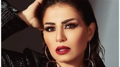 منة فضالي تغازل جمهورها ومحبيها في أحدث ظهور لها 