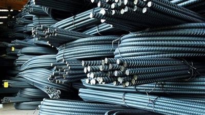 تجار: 1800 جنيه الانخفاض العادل في سعر طن الحديد بالسوق المحلي وليس 800 جنيه 