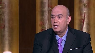 عماد أديب: الصحافة تعاني من مشكلة في الحرية والحرفية (فيديو)