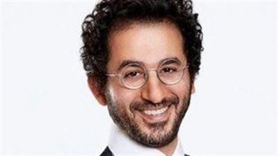 أحمد حلمى ينعى رئيس دولة الإمارات عبر 