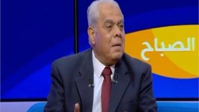 أستاذ مناهج يطمئن طلاب الثانوية: لا داعي للقلق والتوتر (فيديو)