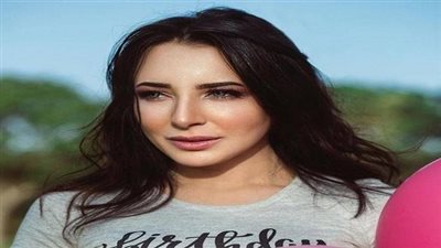 ساندي تستعد للعودة مرة أخرى إلى التمثيل