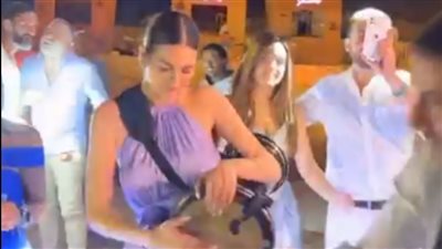 بالطبلة.. هنادي مهنا تحيي حفل زفاف بسنت شوقي ومحمد فراج