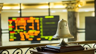 عاجل.. الحكومة تكشف موعد طرح شركاتها في البورصة 