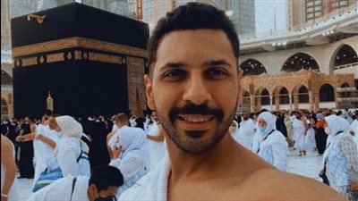 بهذه الطريقة.. حسن أبو الروس يحتفل بعيد ميلاد دينا الشربيني