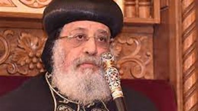 البابا تواضروس يستقبل القس يسطس أحد كهنة الكنيسة القبطية الأرثوذكسية باليونان